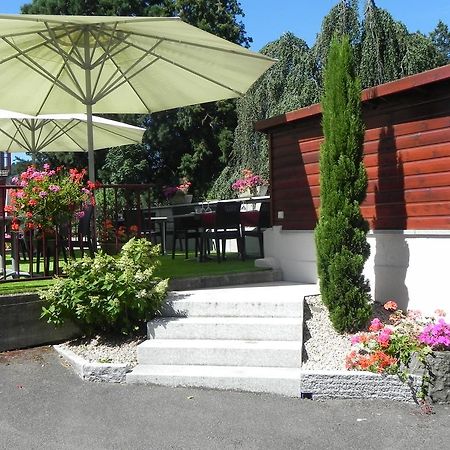 Hotel Restaurant Le Moschenross Thann Exteriör bild