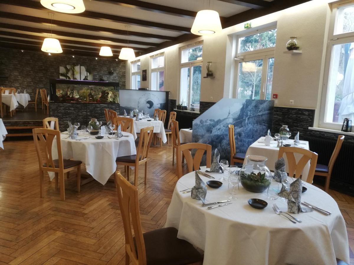 Hotel Restaurant Le Moschenross Thann Exteriör bild
